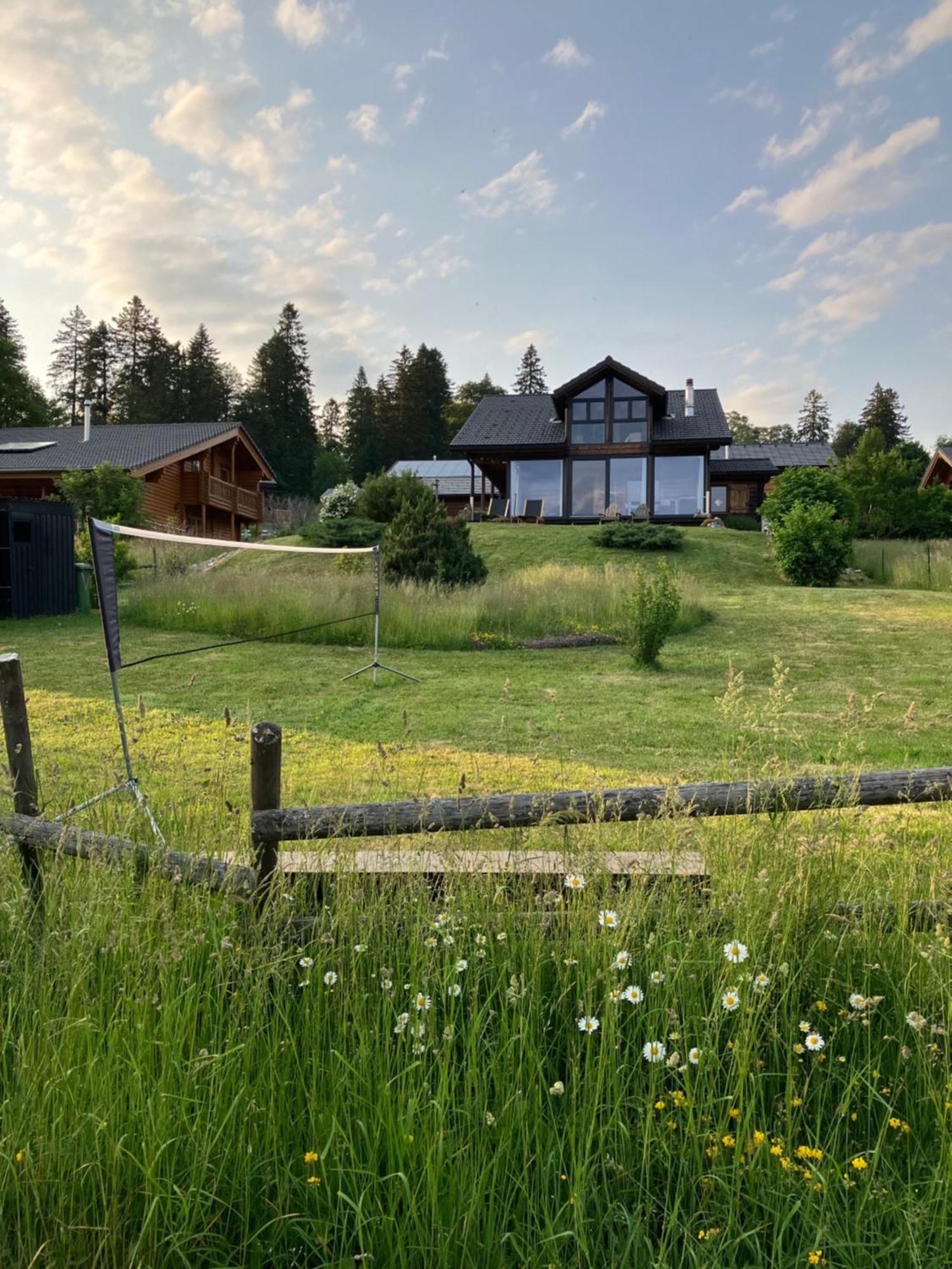 Les Savagnieres - Chambre Chez L Habitant Saint-Imier ภายนอก รูปภาพ