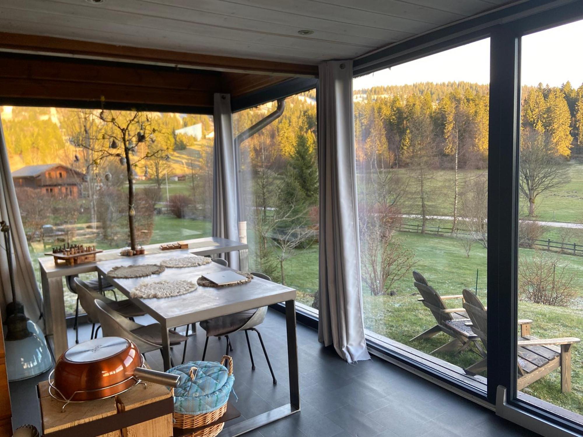 Les Savagnieres - Chambre Chez L Habitant Saint-Imier ภายนอก รูปภาพ
